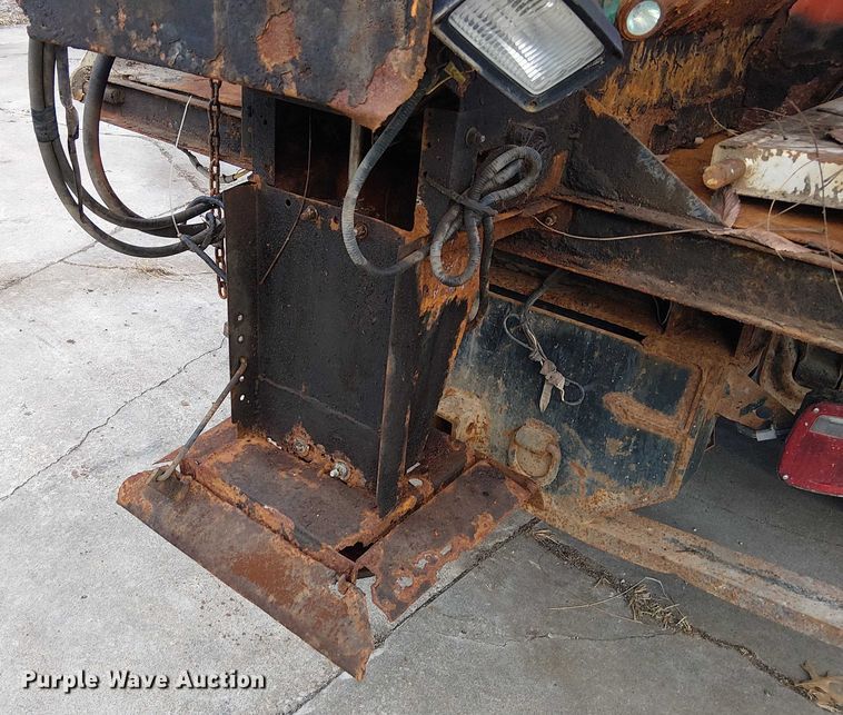 image for item FK0911 2008 Ford F550 dump truck