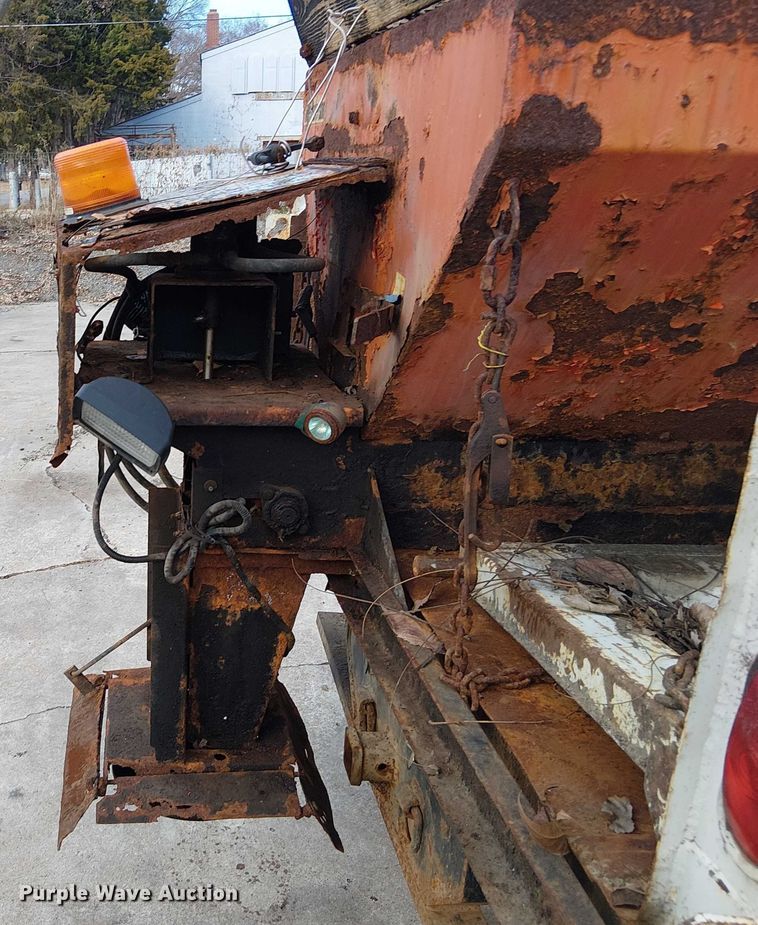 image for item FK0911 2008 Ford F550 dump truck