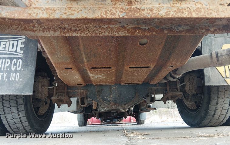 image for item FK0911 2008 Ford F550 dump truck