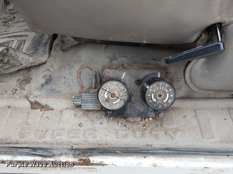 image for item FK0911 2008 Ford F550 dump truck