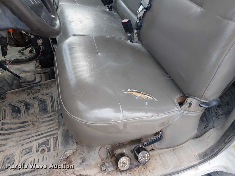 image for item FK0911 2008 Ford F550 dump truck