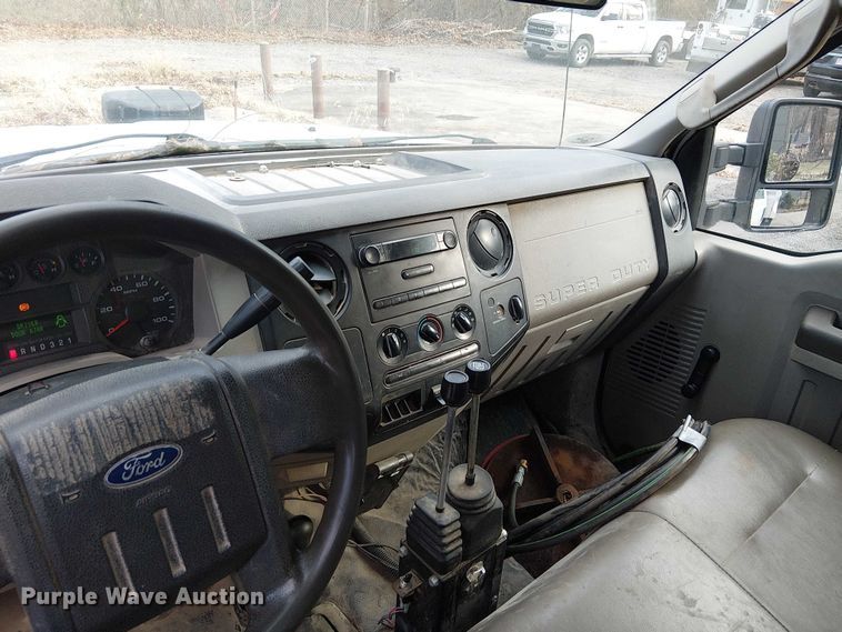 image for item FK0911 2008 Ford F550 dump truck