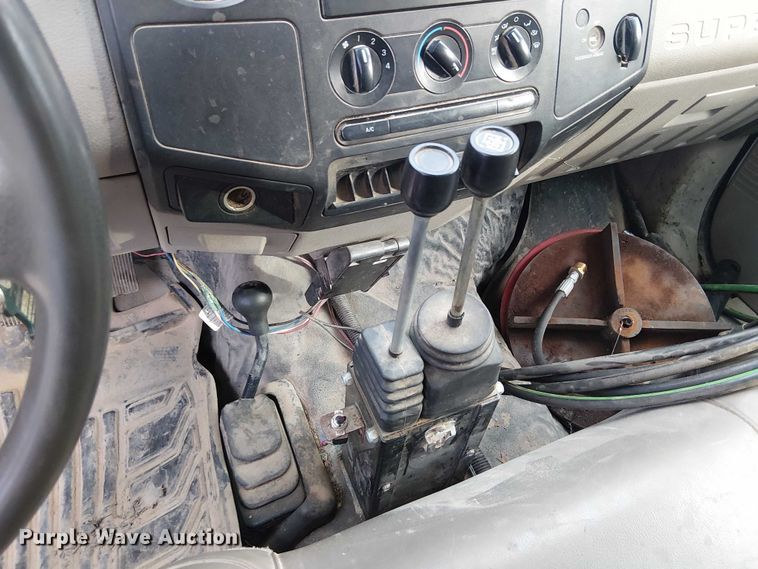 image for item FK0911 2008 Ford F550 dump truck