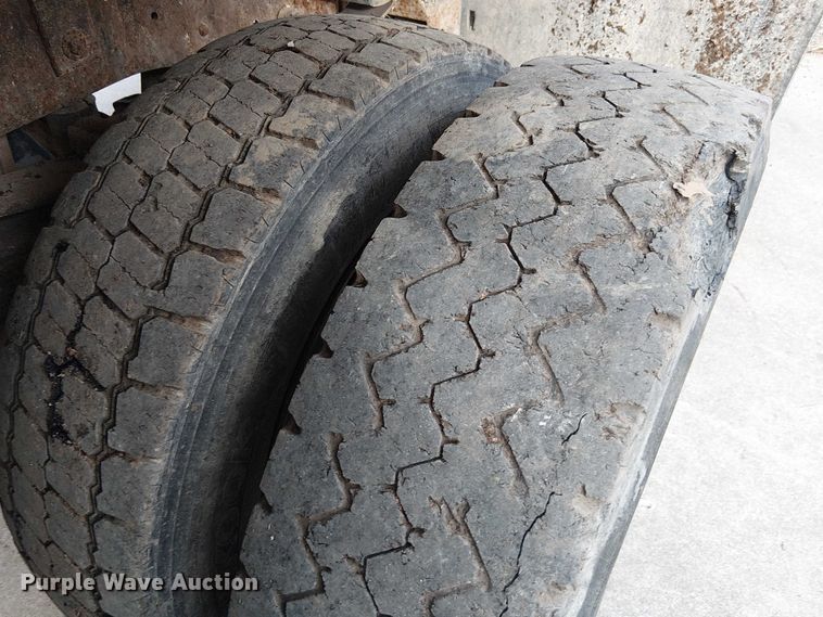 image for item FK0911 2008 Ford F550 dump truck