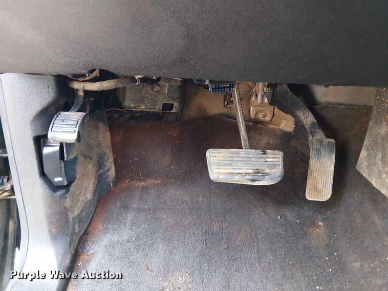 image for item FK0912 2013 Chevrolet Silverado 1500 Ext. Cab pickup truck