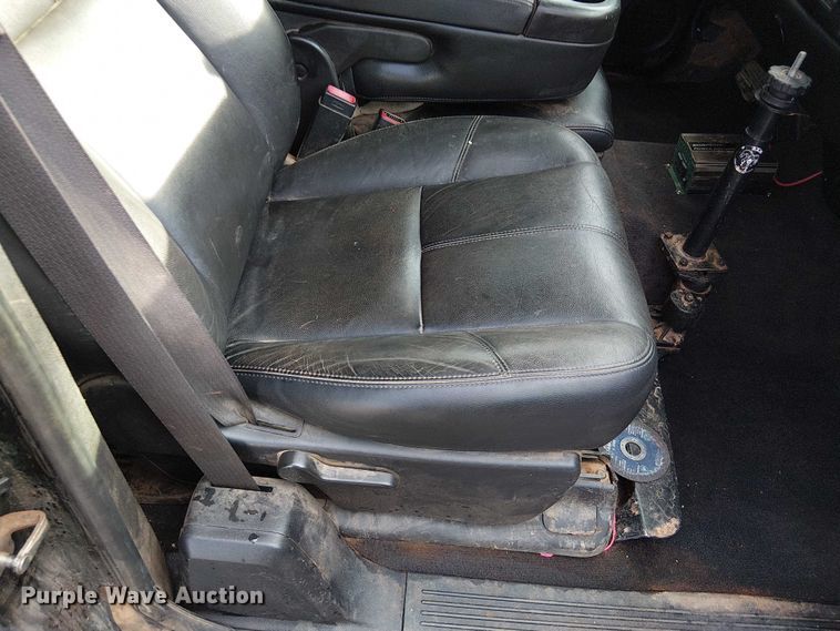 image for item FK0912 2013 Chevrolet Silverado 1500 Ext. Cab pickup truck