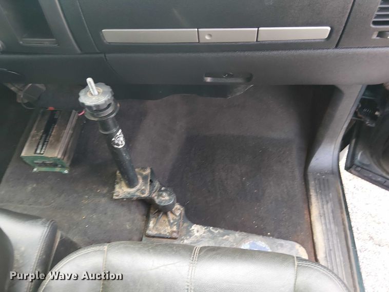 image for item FK0912 2013 Chevrolet Silverado 1500 Ext. Cab pickup truck