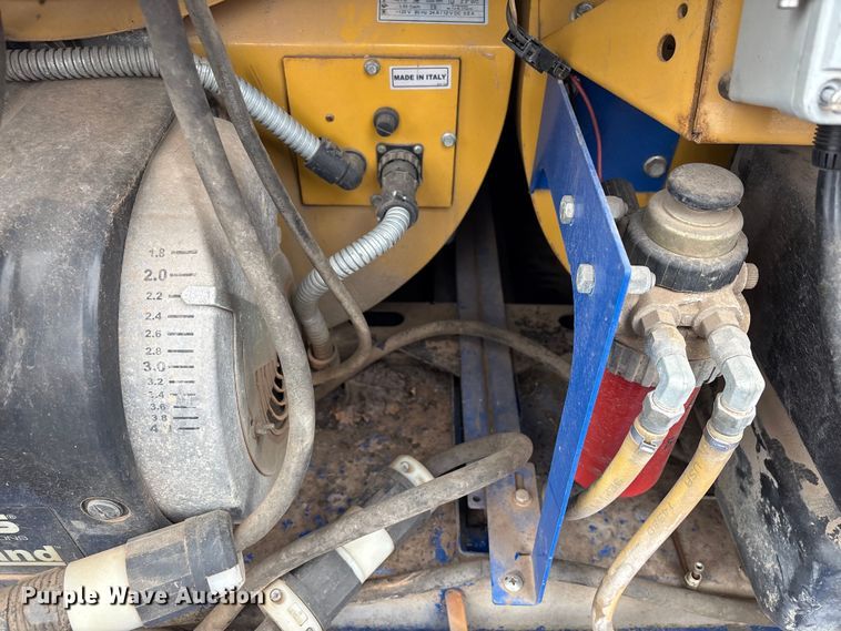 image for item FK2516 2019 Allmand Maxi Heat MH500iQ header adapter