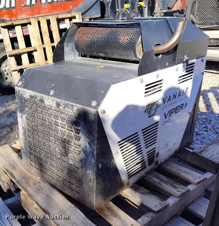 image for item IH9395 Vanair Viper G80 air compressor