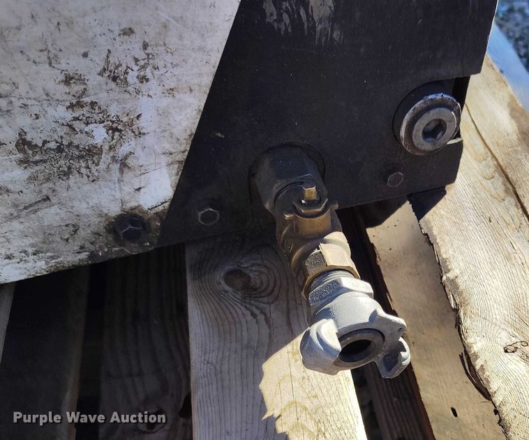 image for item IH9395 Vanair Viper G80 air compressor