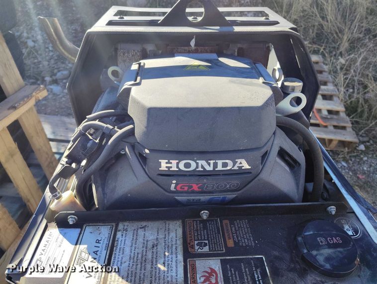 image for item IH9395 Vanair Viper G80 air compressor