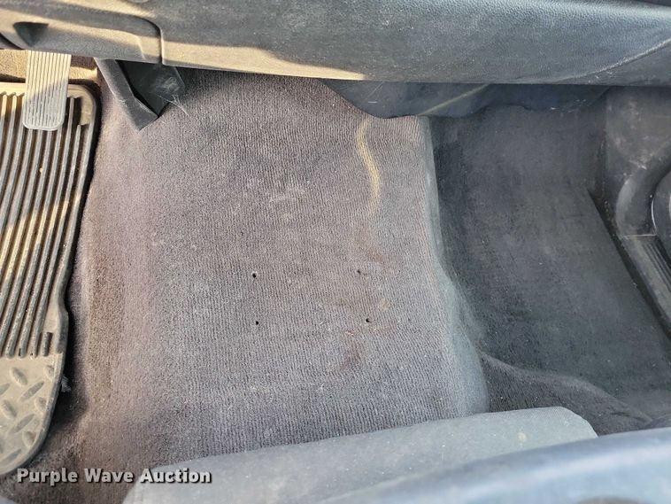 image for item NO9825 2011 Chevrolet Silverado 1500 Ext. Cab pickup truck