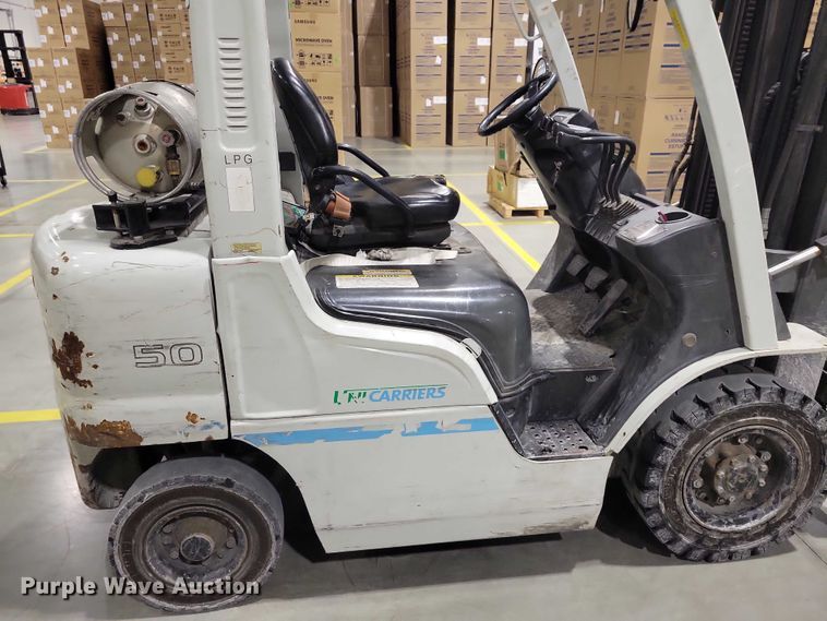 image for item NO9837 2019 UniCarriers PF50 forklift