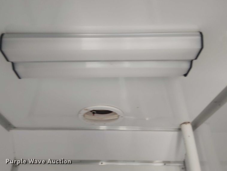 image for item NU9712 2007 GMC C5500 mobile medical unit