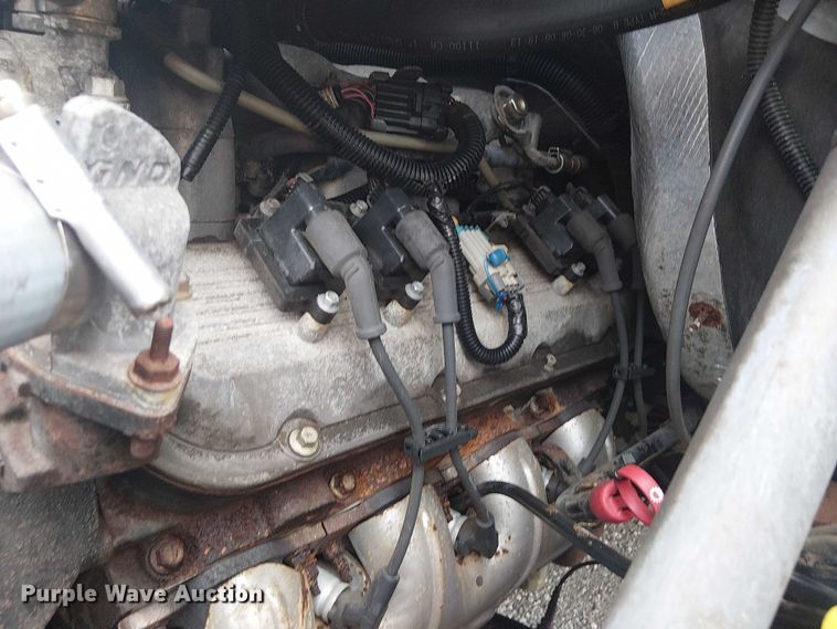 image for item NU9712 2007 GMC C5500 mobile medical unit