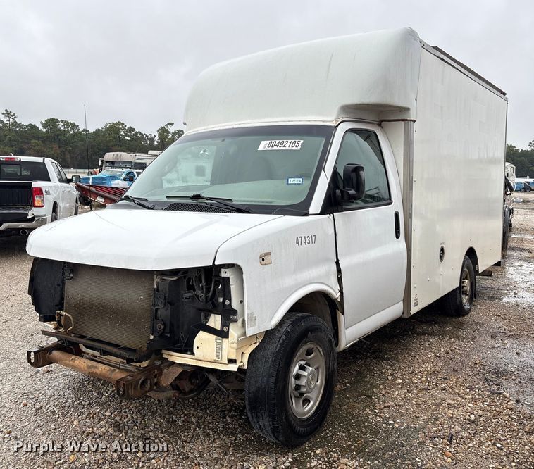 image for item YA1129 2021 Chevrolet Express 3500 delivery van