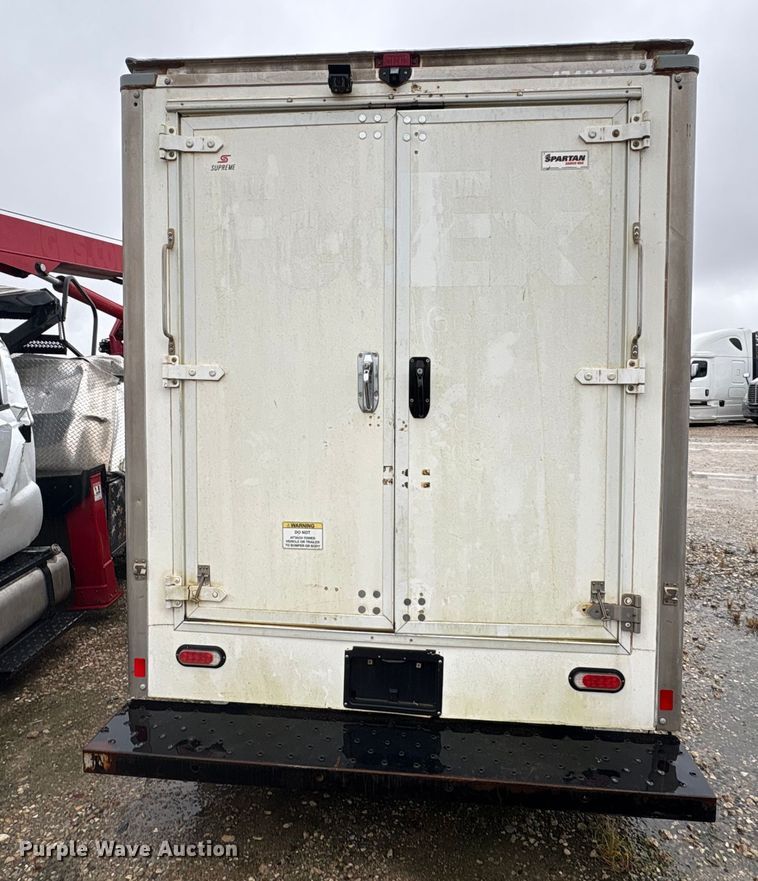 image for item YA1129 2021 Chevrolet Express 3500 delivery van