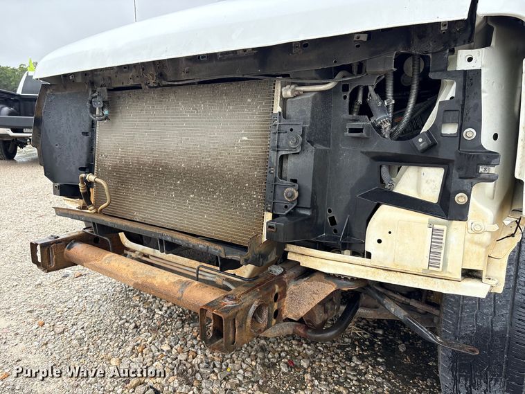 image for item YA1129 2021 Chevrolet Express 3500 delivery van