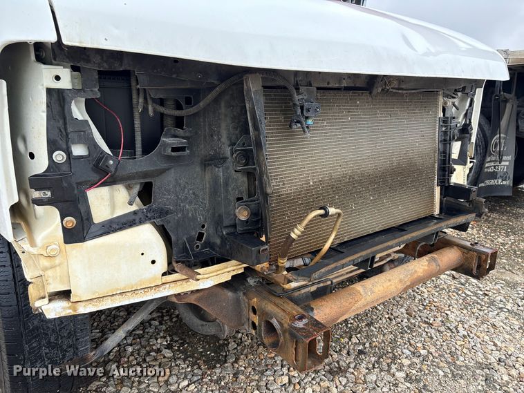 image for item YA1129 2021 Chevrolet Express 3500 delivery van