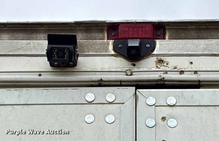 image for item YA1129 2021 Chevrolet Express 3500 delivery van