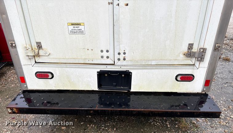 image for item YA1129 2021 Chevrolet Express 3500 delivery van