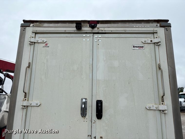 image for item YA1129 2021 Chevrolet Express 3500 delivery van