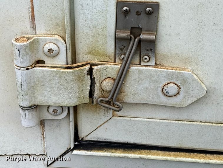 image for item YA1129 2021 Chevrolet Express 3500 delivery van