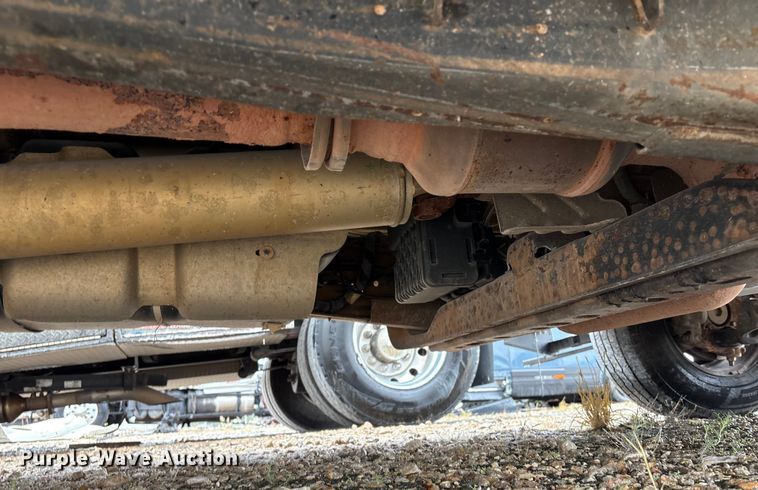 image for item YA1129 2021 Chevrolet Express 3500 delivery van