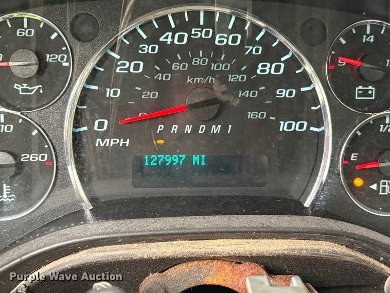 image for item YA1129 2021 Chevrolet Express 3500 delivery van