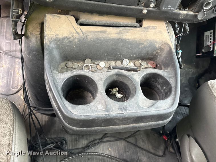 image for item YA1129 2021 Chevrolet Express 3500 delivery van