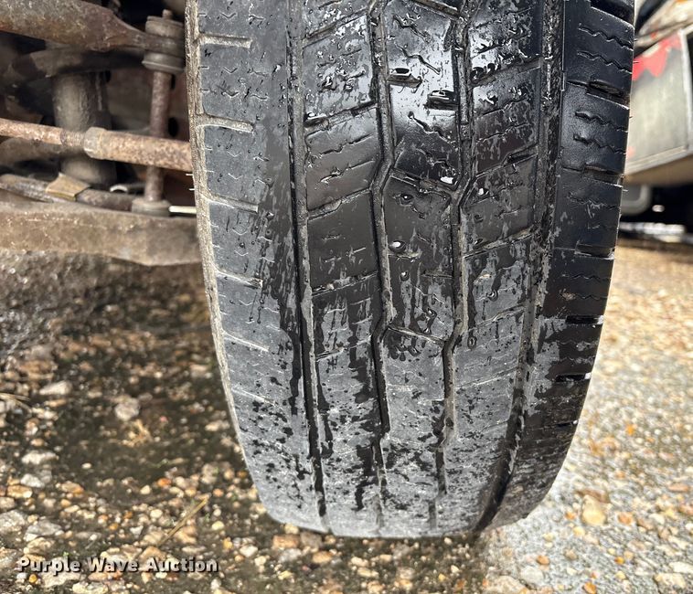 image for item YA1129 2021 Chevrolet Express 3500 delivery van