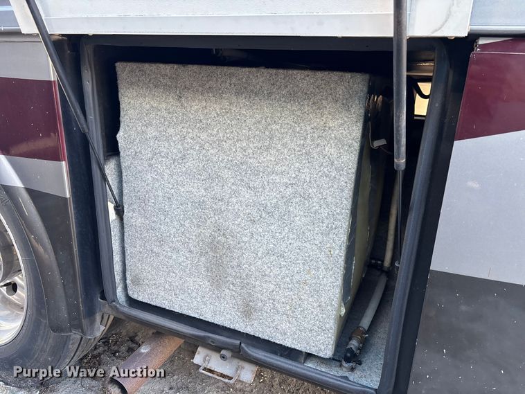 image for item YA1392 2007 Newmar Mountain Air RV