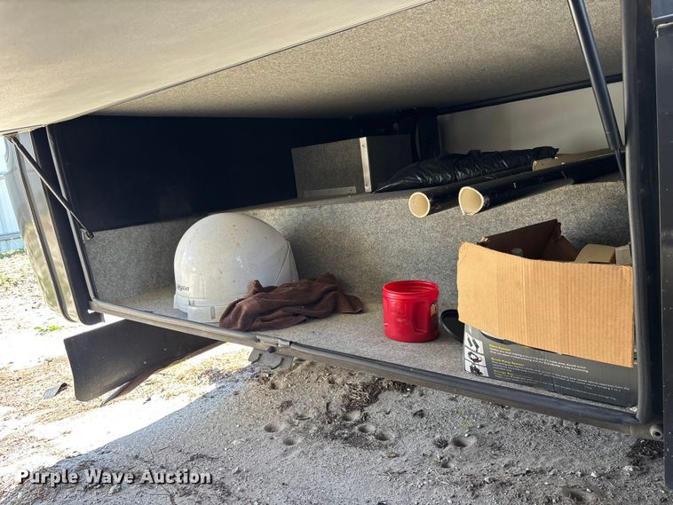 image for item YA1392 2007 Newmar Mountain Air RV