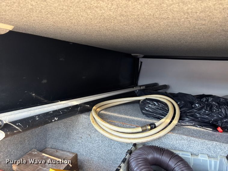 image for item YA1392 2007 Newmar Mountain Air RV