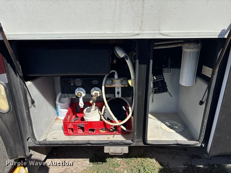 image for item YA1392 2007 Newmar Mountain Air RV