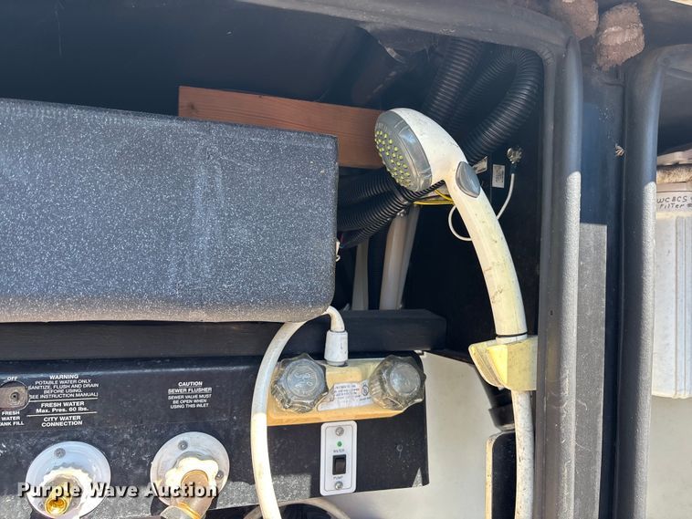 image for item YA1392 2007 Newmar Mountain Air RV