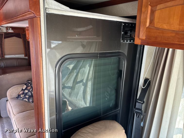 image for item YA1392 2007 Newmar Mountain Air RV
