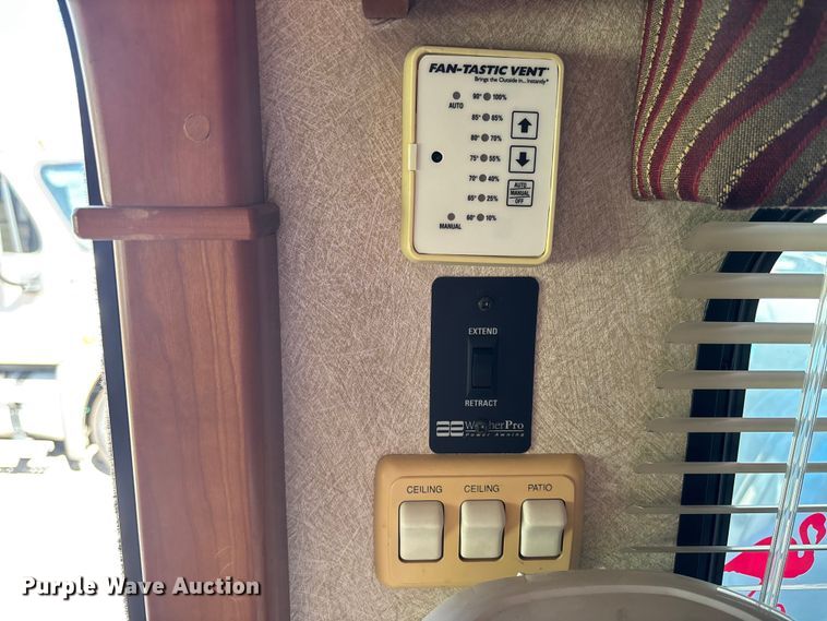 image for item YA1392 2007 Newmar Mountain Air RV