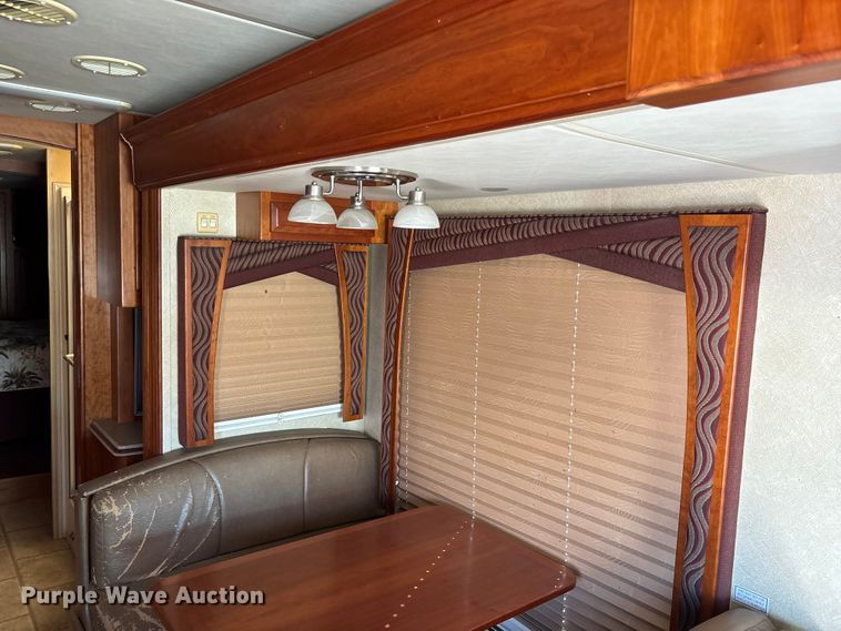 image for item YA1392 2007 Newmar Mountain Air RV