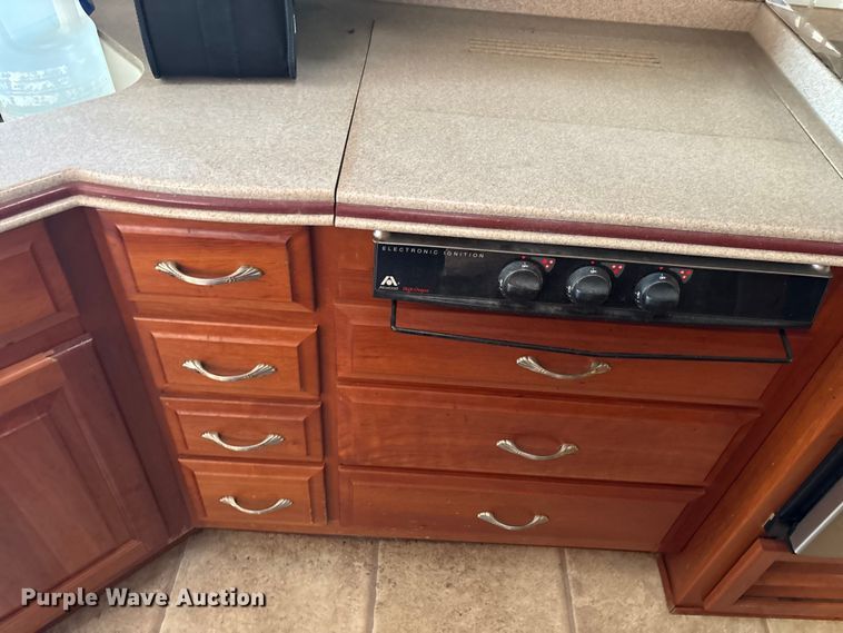 image for item YA1392 2007 Newmar Mountain Air RV