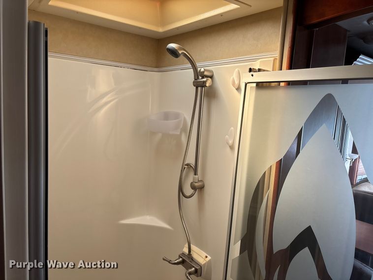 image for item YA1392 2007 Newmar Mountain Air RV