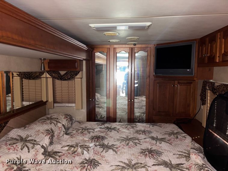 image for item YA1392 2007 Newmar Mountain Air RV