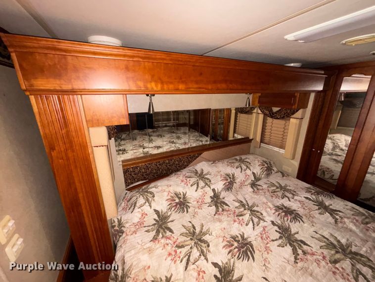 image for item YA1392 2007 Newmar Mountain Air RV