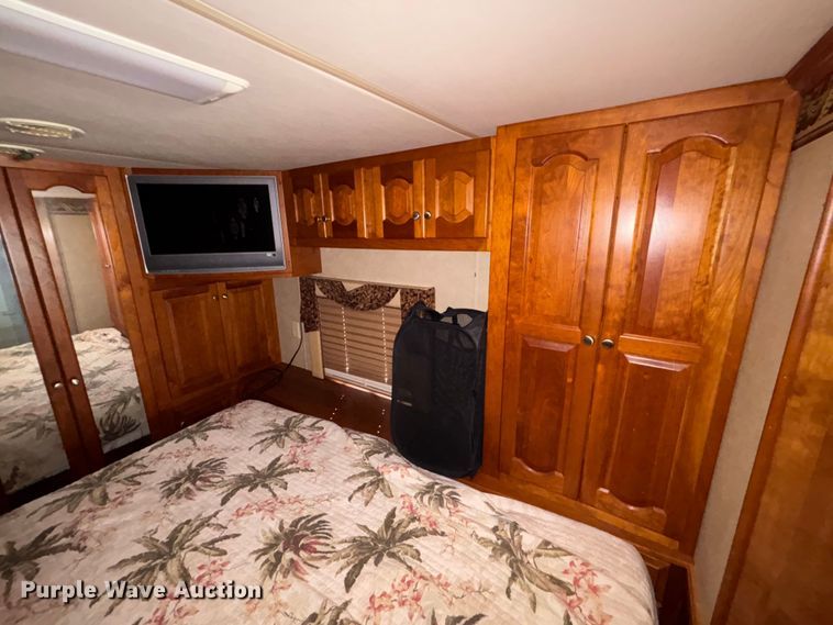 image for item YA1392 2007 Newmar Mountain Air RV