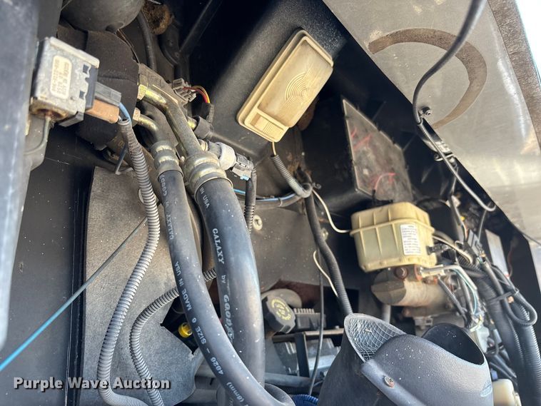 image for item YA1392 2007 Newmar Mountain Air RV