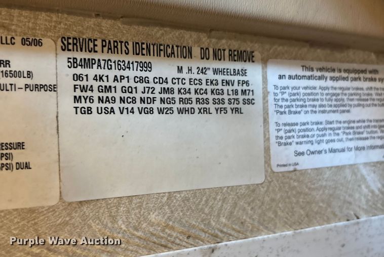 image for item YA1392 2007 Newmar Mountain Air RV