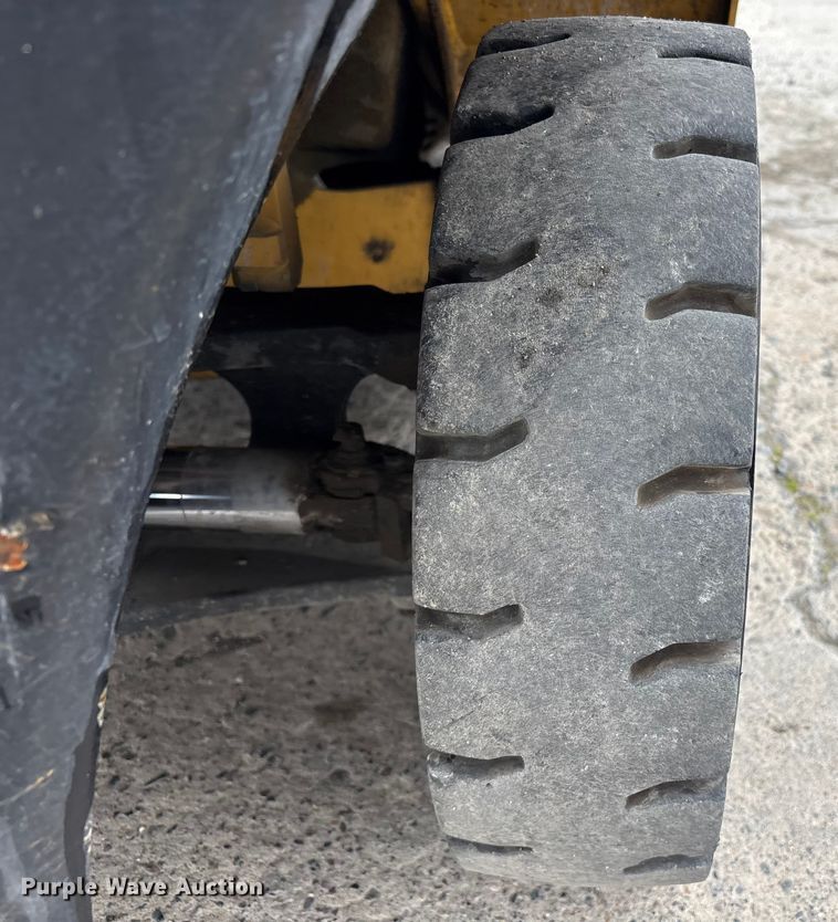 image for item YA1406 Caterpillar GP25N forklift