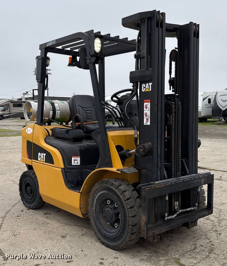 image for item YA1407 Caterpillar GP25N forklift