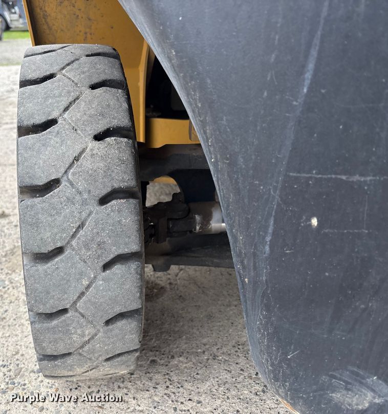 image for item YA1407 Caterpillar GP25N forklift