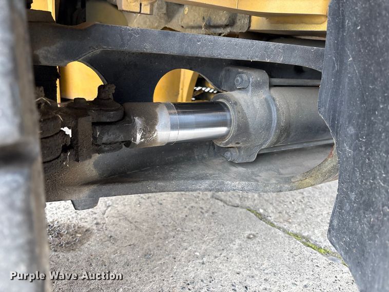 image for item YA1407 Caterpillar GP25N forklift